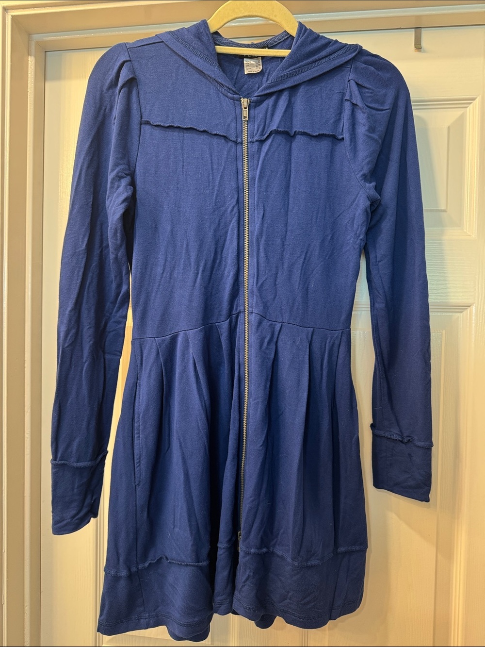 Venus Women's Hooded Zip-Front Peplum Tunic